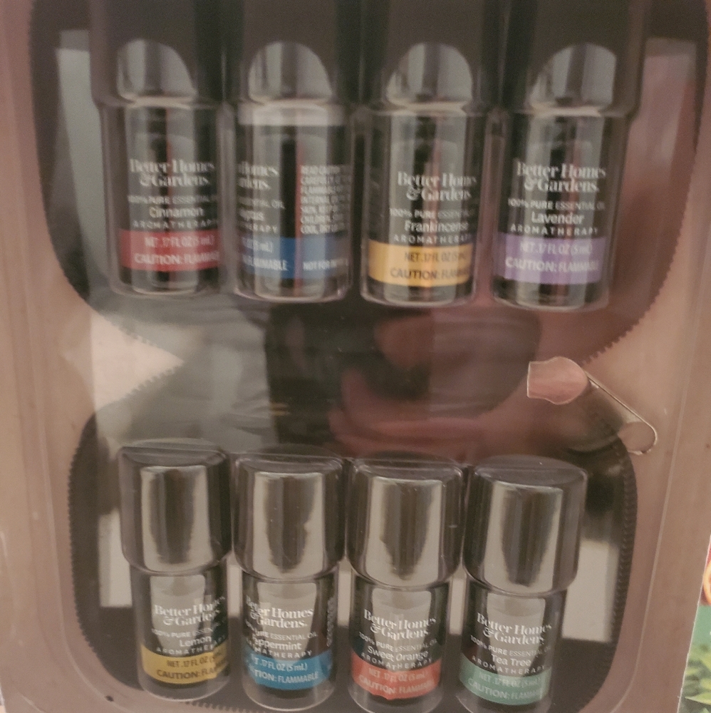 Aromatherapy Set - Picture 2 of 2